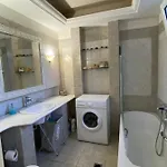 Atelie γιούλη דירה פפקי