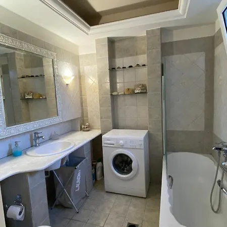 Atelie γιούλη Apartment Pefki (Evia)